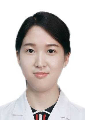劉娟 