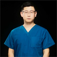 王延鹏 