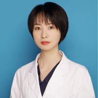 周珺 