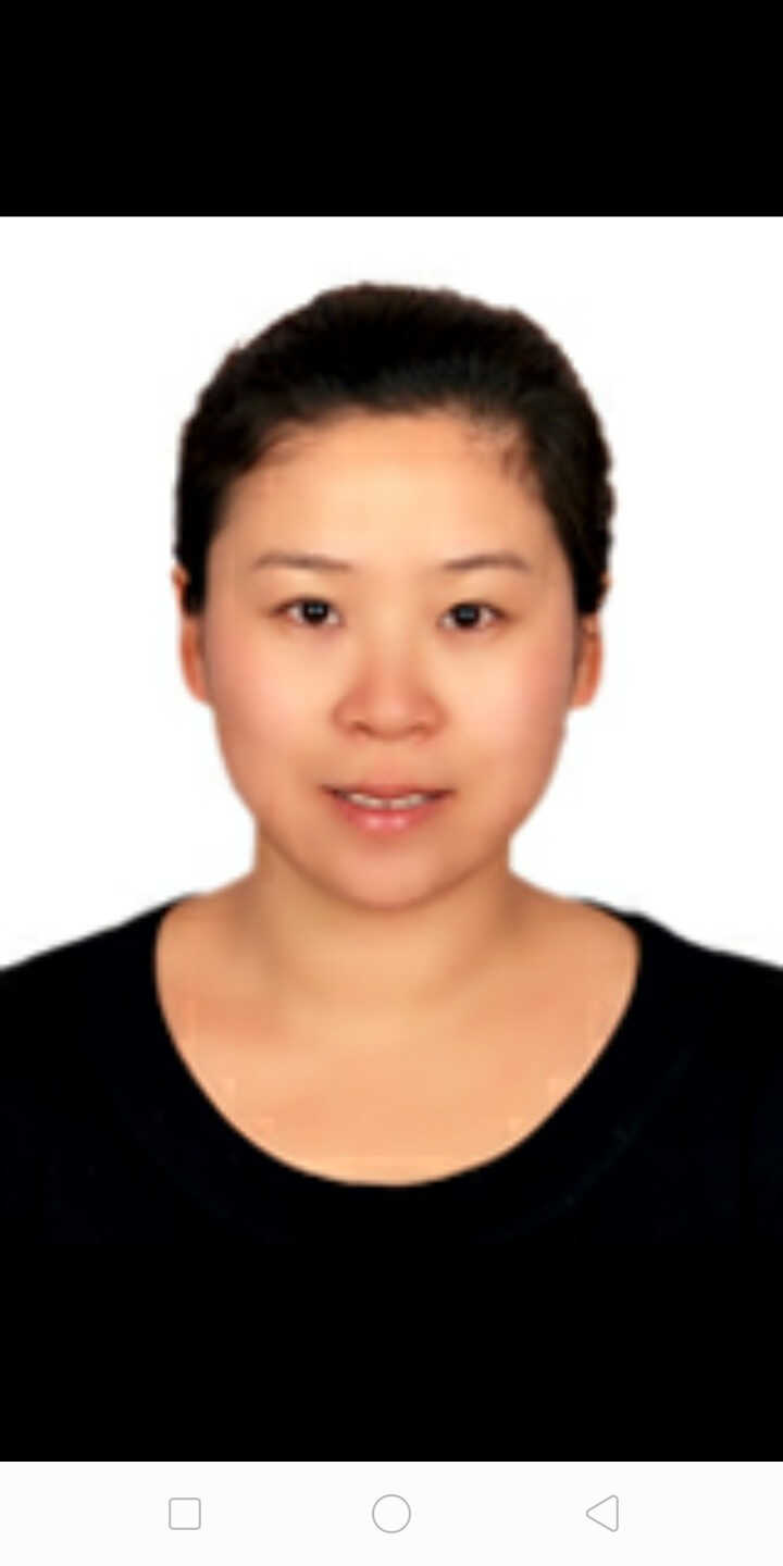 梁晓瑜 