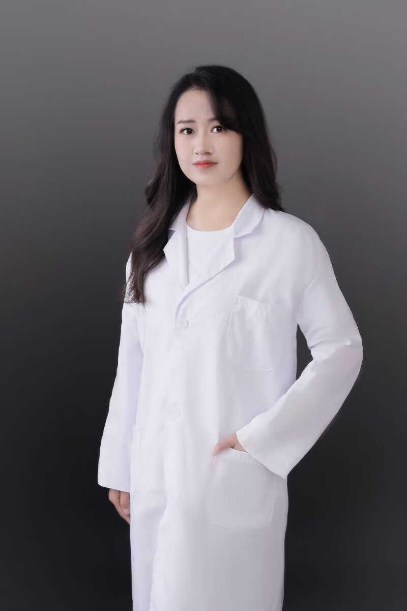 戈正妍 