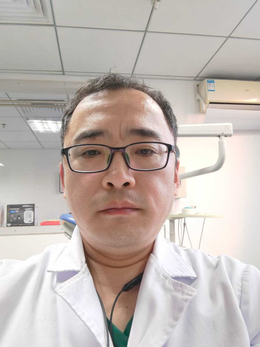 王景文 