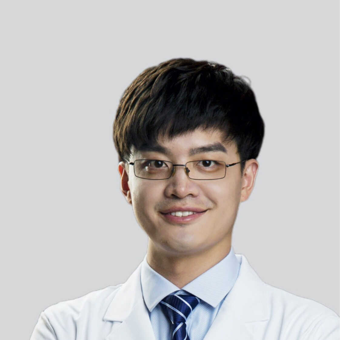 王成龙 