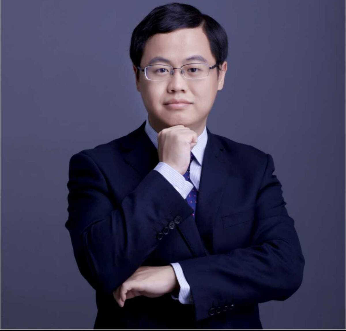 王冰清 