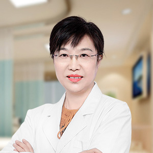 杨薇 
