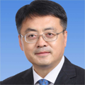 杨雯君 