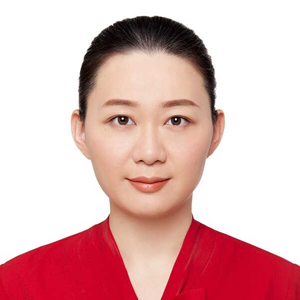 张薇 