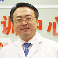 杨雯君 