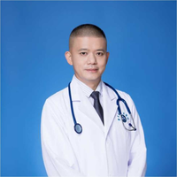 李楠 