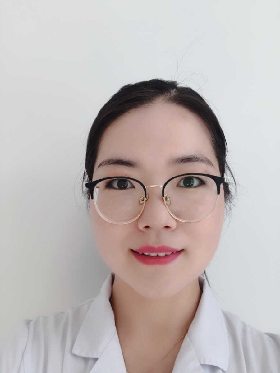 徐丽丽 