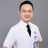 杨峰 