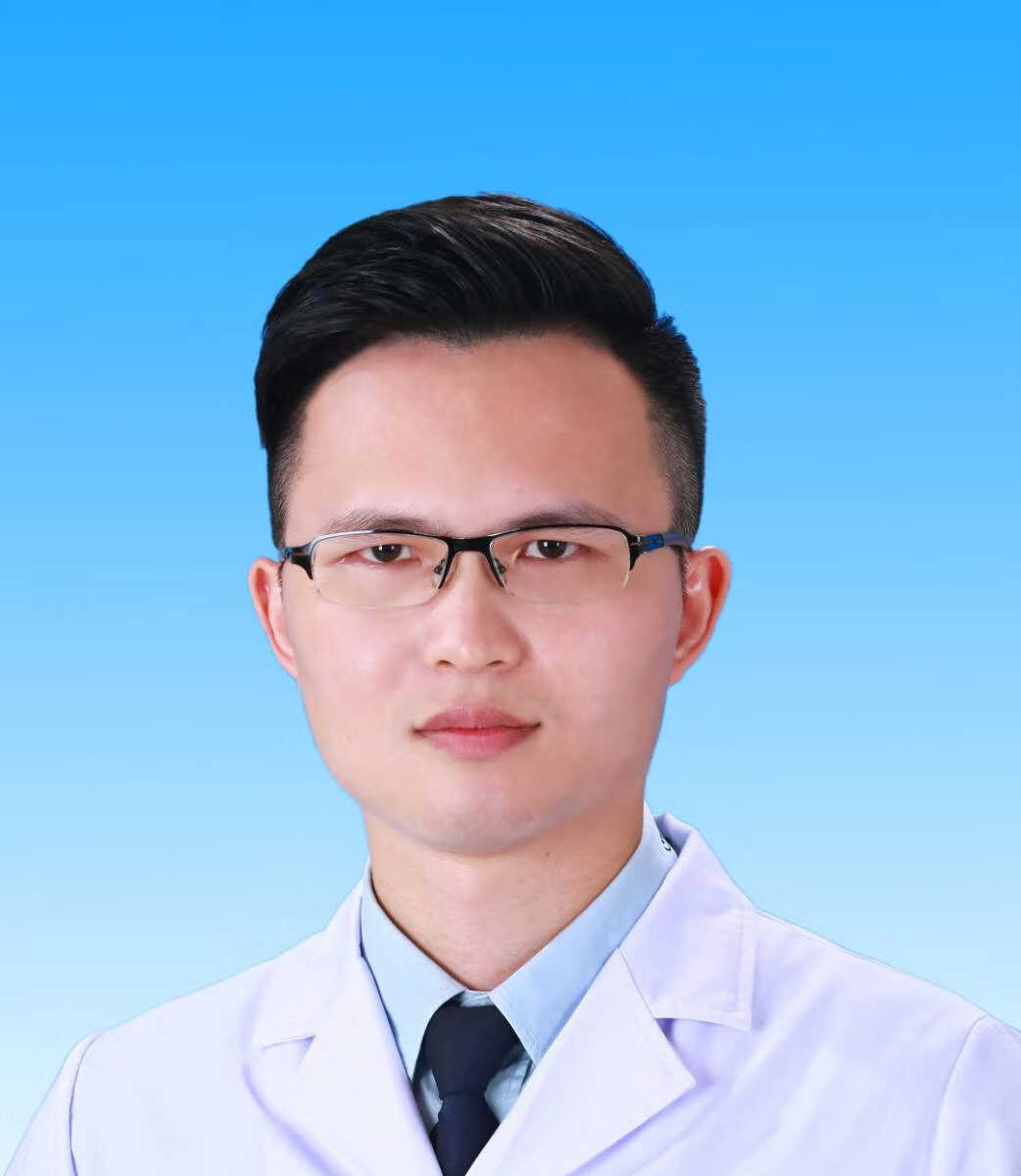 李明戈 