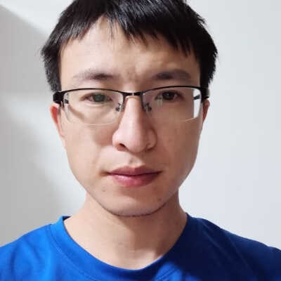 卢建忠 