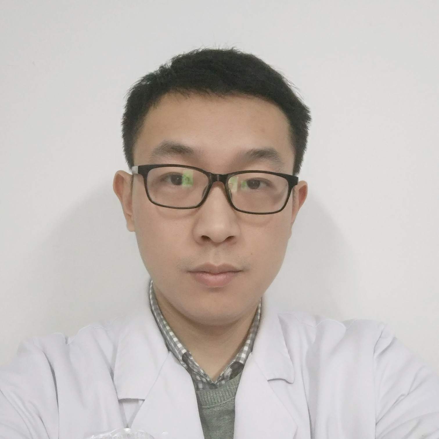 李鑫 