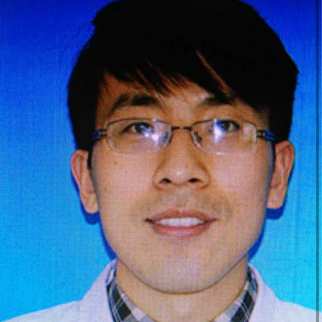 李海朋 
