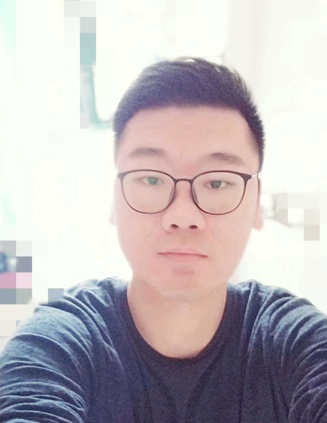 汤佳臻 