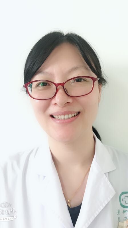 张英华 
