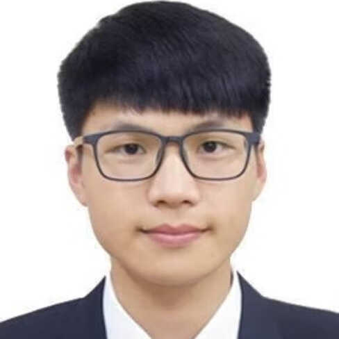 黄自诚 