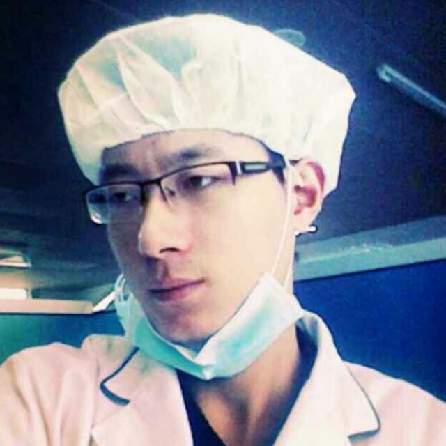 龍智勇 