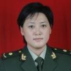 张莹 