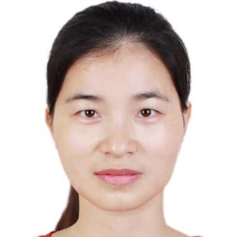 胡珊 