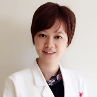 龚静文 