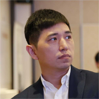 陈力 