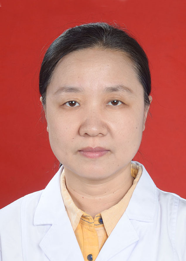 李薇 