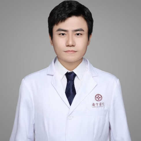 王子玨 