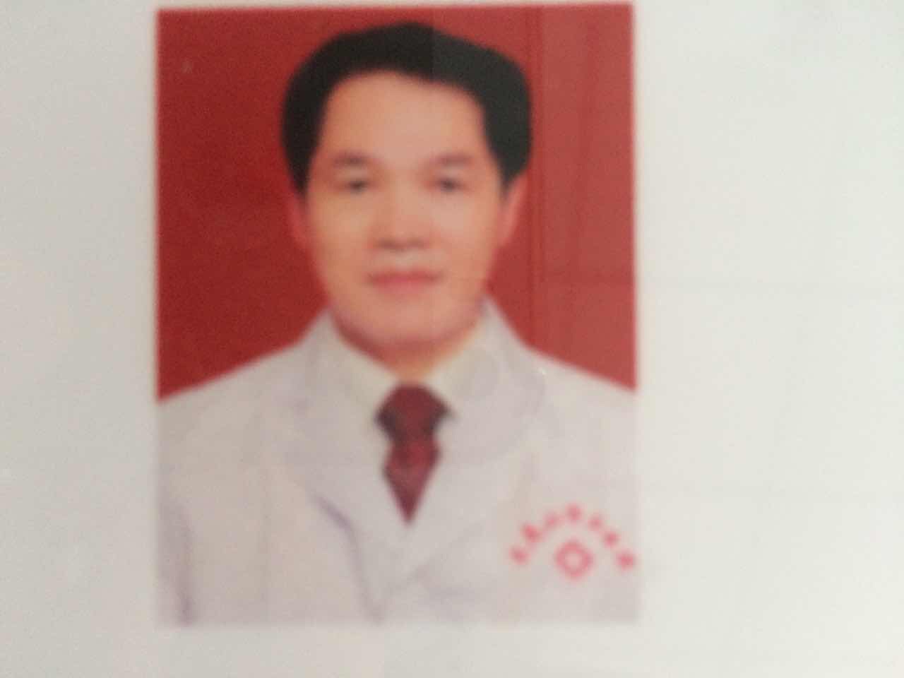 余盛忠 
