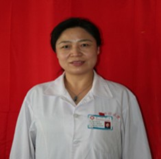 冯月美 