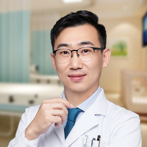 白明 