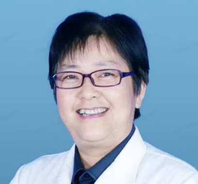 闯小媛 