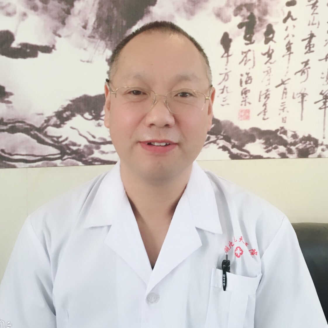 刘启云 