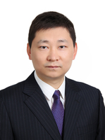 彭栗 