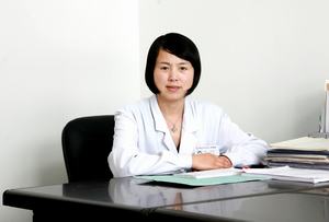 季丽玢 