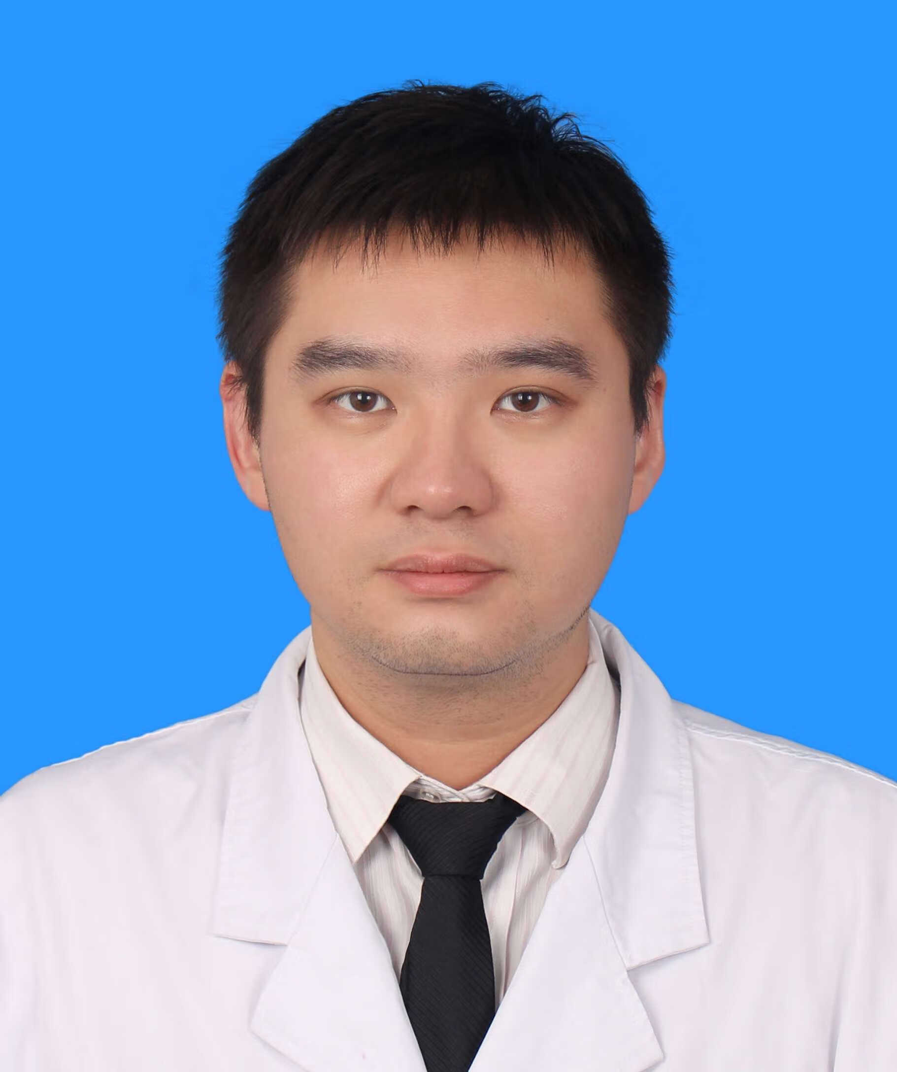 張一弛 