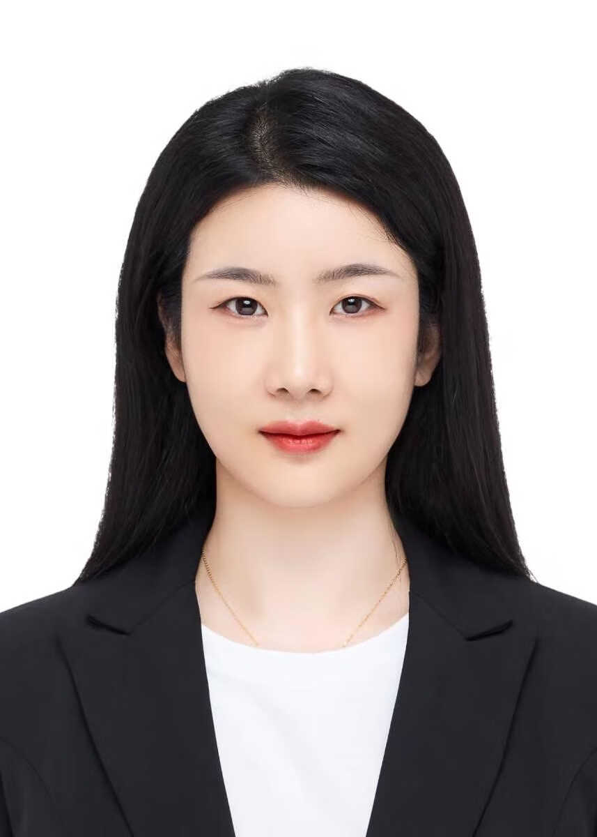 杨楠 