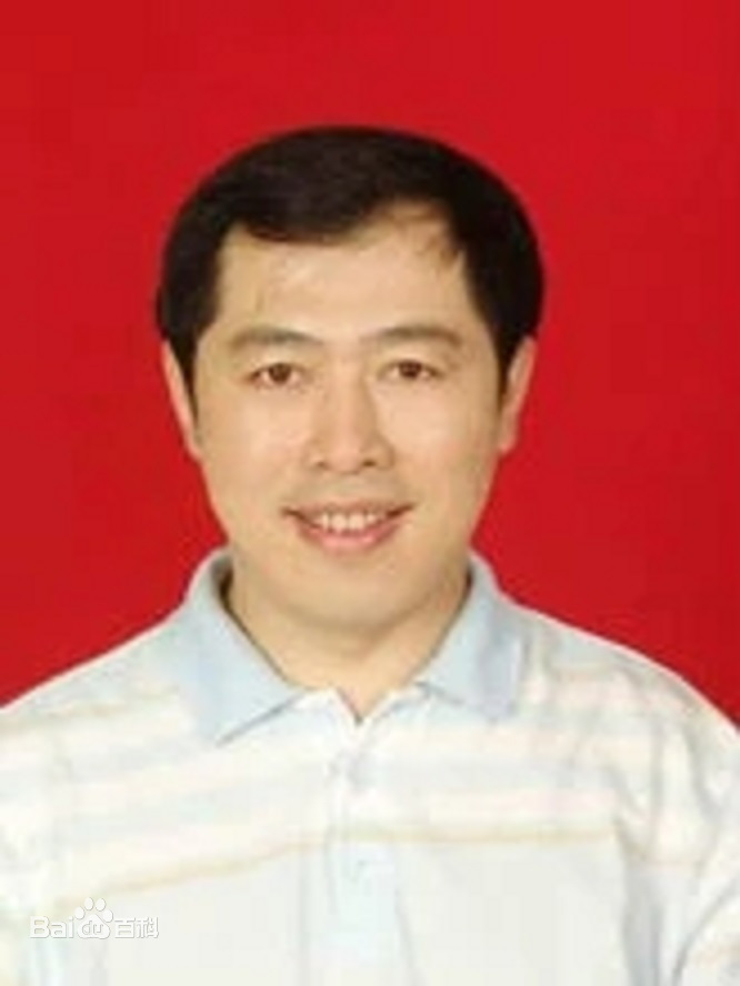 周维国 