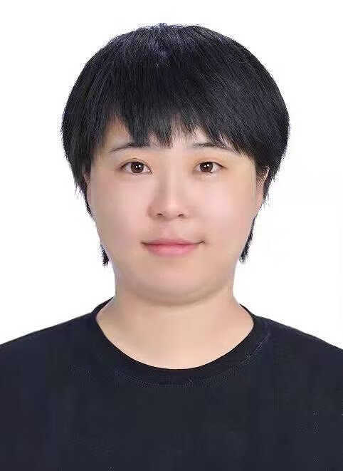 劉雨佳 
