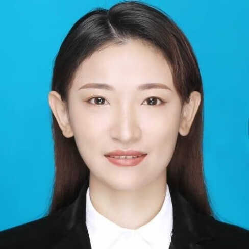 柴萌萌 