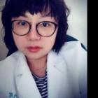 杨珊珊 