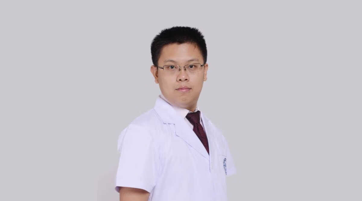 杨旭波 