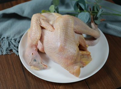即使是健康的雞肉部位，也不宜過(guò)量食用，建議每周食用2-3次