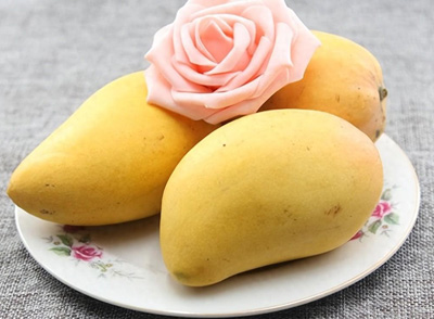 雖然芒果有助于消化，但如果經(jīng)期過量食用，也會給腸胃帶來負(fù)擔(dān)