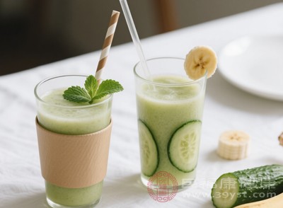 個(gè)人的運(yùn)動(dòng)量、飲食習(xí)慣和生活方式等因素，也會(huì)對(duì)黃瓜香蕉汁的減肥效果產(chǎn)生影響