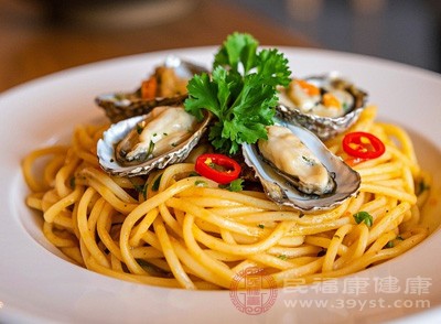 新鮮的生蠔不僅口感更好，也更安全健康