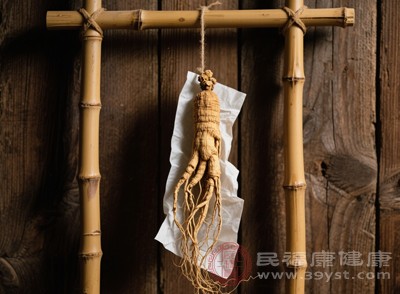 高麗參還能改善睡眠質(zhì)量，減少夜間醒來(lái)的次數(shù)，讓人在清晨醒來(lái)后感覺(jué)精力充沛