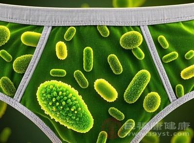 如果內(nèi)褲上的分泌物呈白色豆腐渣樣，質(zhì)地黏稠，同時伴有外陰灼熱感和劇烈瘙癢，很可能是念珠菌性陰道炎(俗稱霉菌性陰道炎)的表現(xiàn)