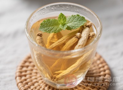 用太子參切片，開水沖泡代茶飲用，方便快捷，有助于緩解疲勞、增強免疫力